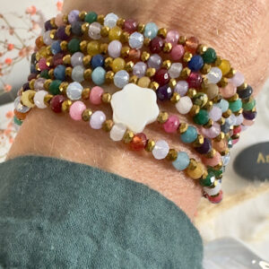 sautoir en perles de Jade multicolores